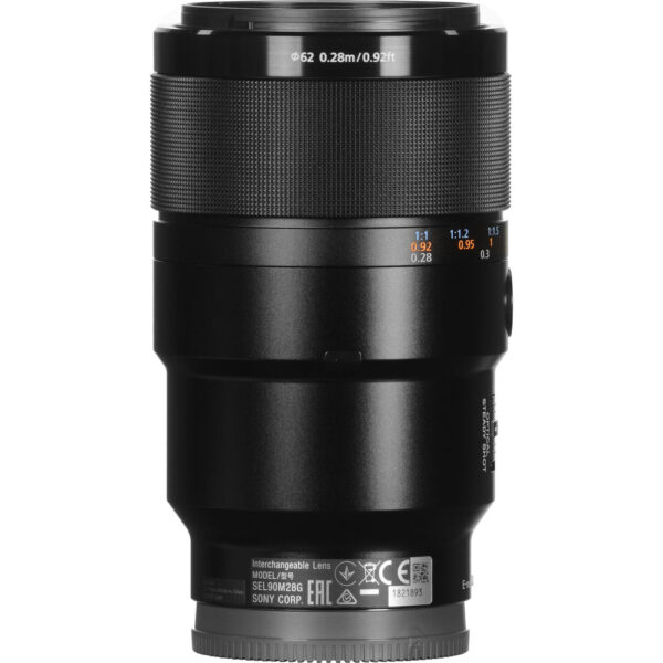 Sony FE 90mm f/2.8 Macro G OSS