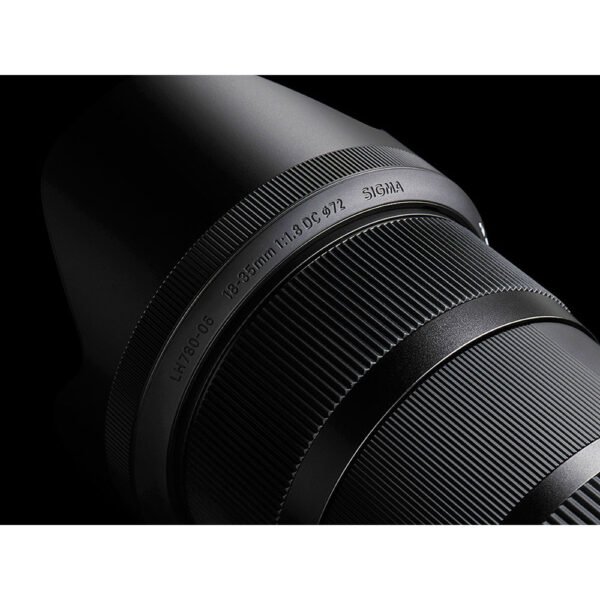 Sigma 18-35mm f/1.8 DC HSM Art