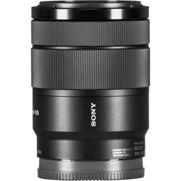 Sony E 18-135mm f/3.5-5.6 OSS