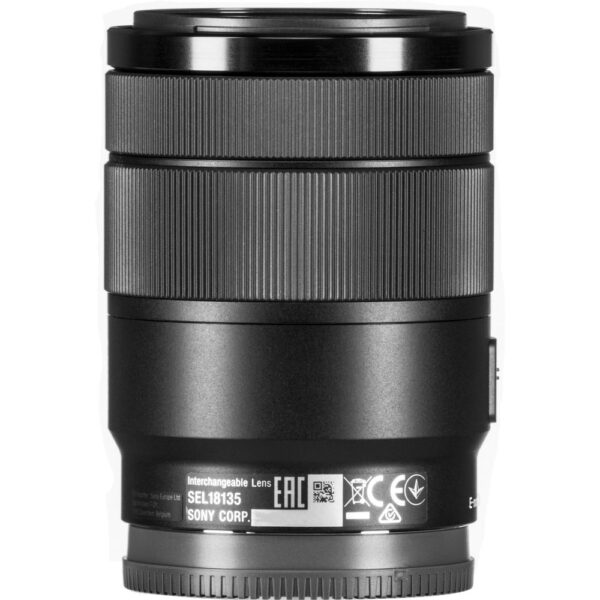 Sony E 18-135mm f/3.5-5.6 OSS