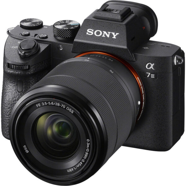 Sony Alpha A7 III 28-70mm Kit