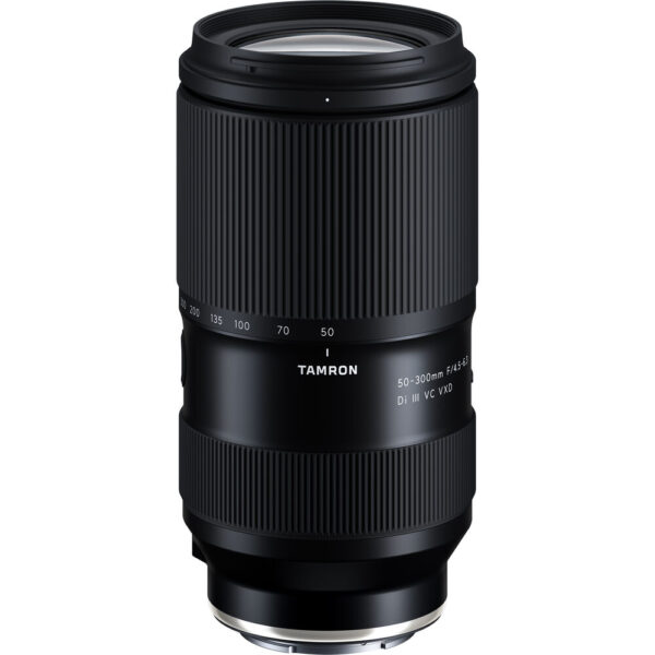 Tamron 50-300mm f/4.5-6.3 Di III VC VXD