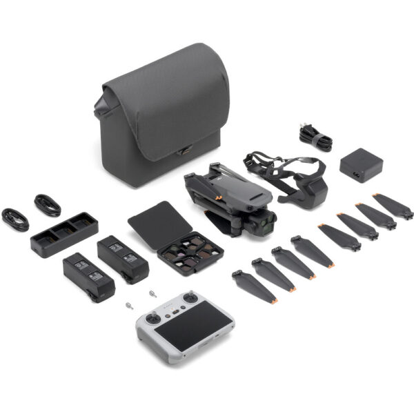 DJI Mavic 3 Pro Fly More Combo RC