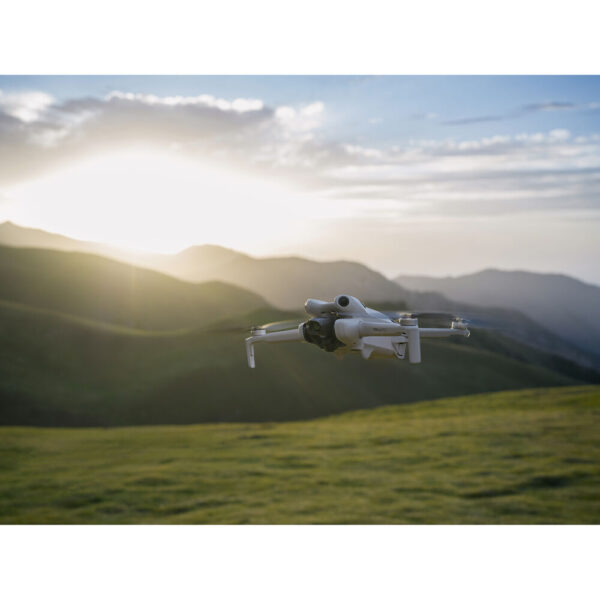 DJI Mini 4 Pro Fly More Combo RC 2