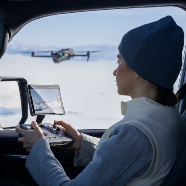 DJI Mavic 4 Pro Creator Combo RC Pro 2