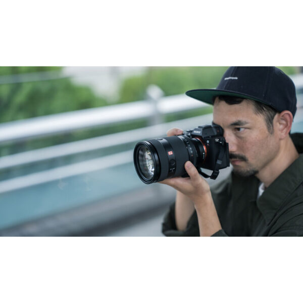 Sony FE 28-70mm f/2 GM