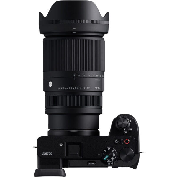 Sigma 16-300mm f/3.5-6.7 DC OS Contemporary