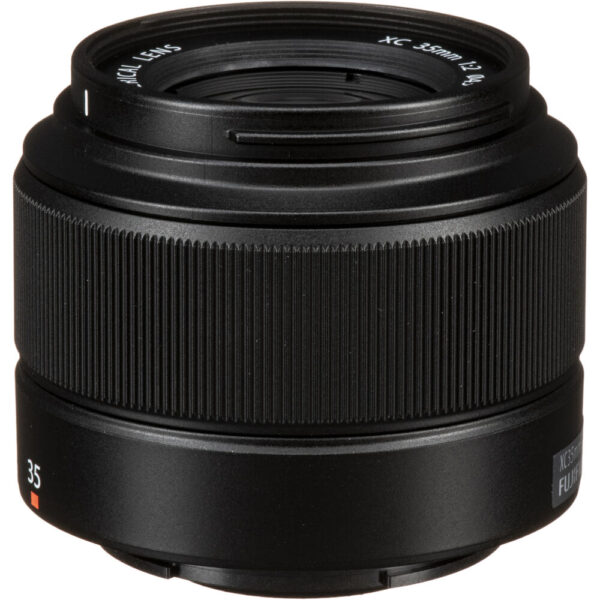 FUJIFILM XC 35mm f/2