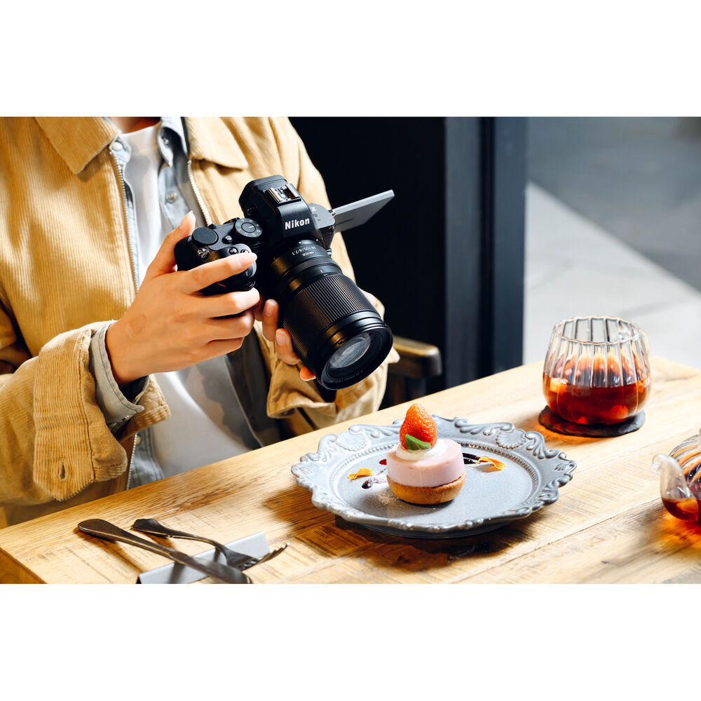Nikon-Z-24-105mm-f4-7.1-8 Nikon Z 24-105mm f/4-7.1